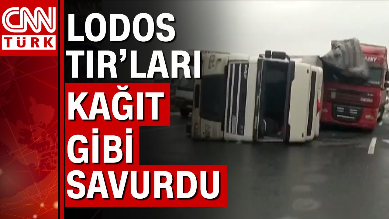 Şiddetli fırtına seyir halindeki TIR'ı böyle devirdi! İşte o anlar