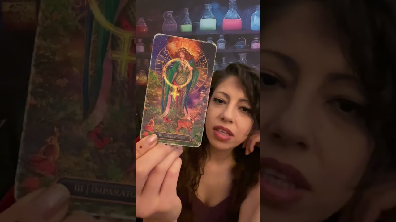 Arkandan ağlayan birileri var