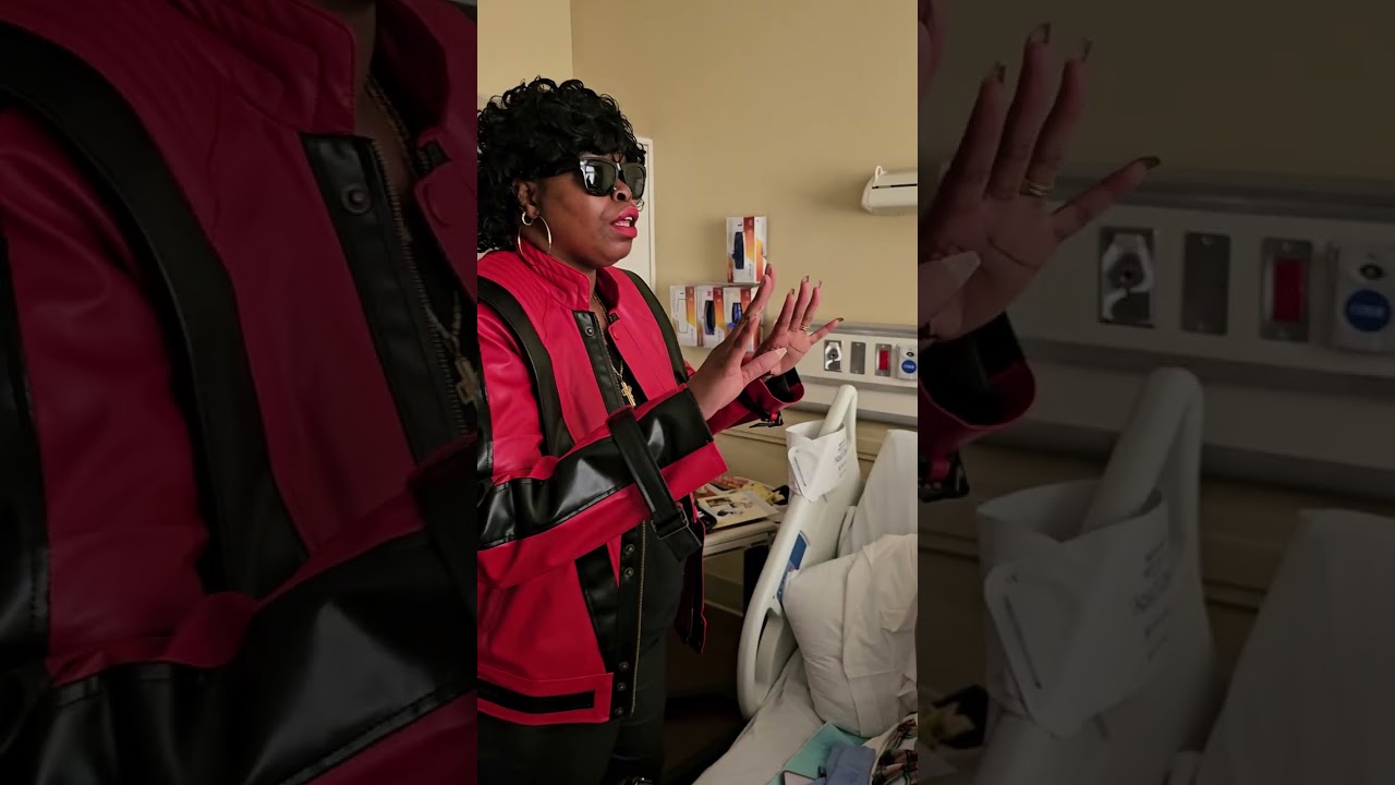 Да ладно, сделка есть сделка.