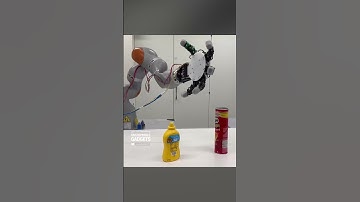 Deze robothand kan zichzelf losmaken en bewegen