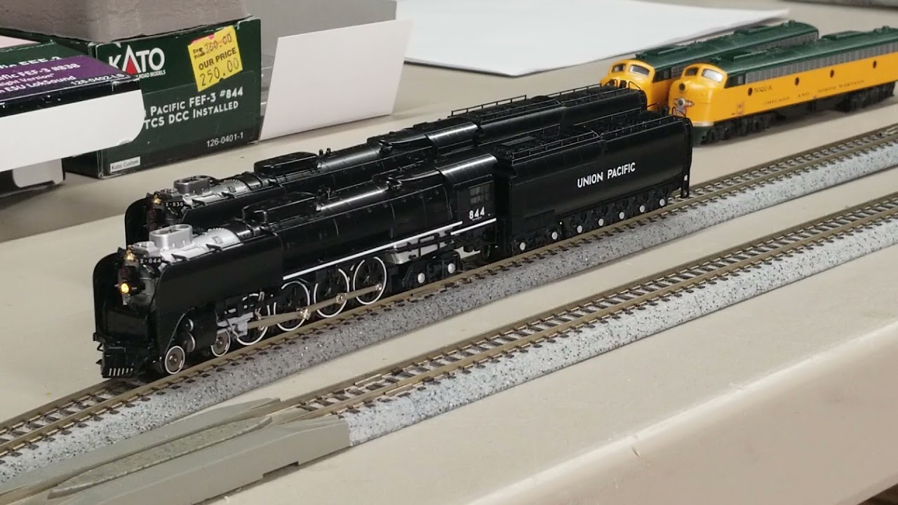 KATO ᕼOT7000系＋KATO EF63 EF63が入線しました。KATO 3085-3 EF63 3次形JR仕様 | NGaugeJP