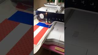🇺🇸 Making these flag placemats in the hoop comes together so quickly!
