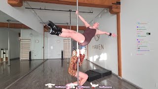 Download Lagu TEACHING KATIE HOW TO DANCE | VANILLAVODS | 2.1.26 MP3