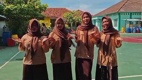 Tugas TIK ( Informatika ), membuat vlog yang berjudul "Menjaga Kebersihan"