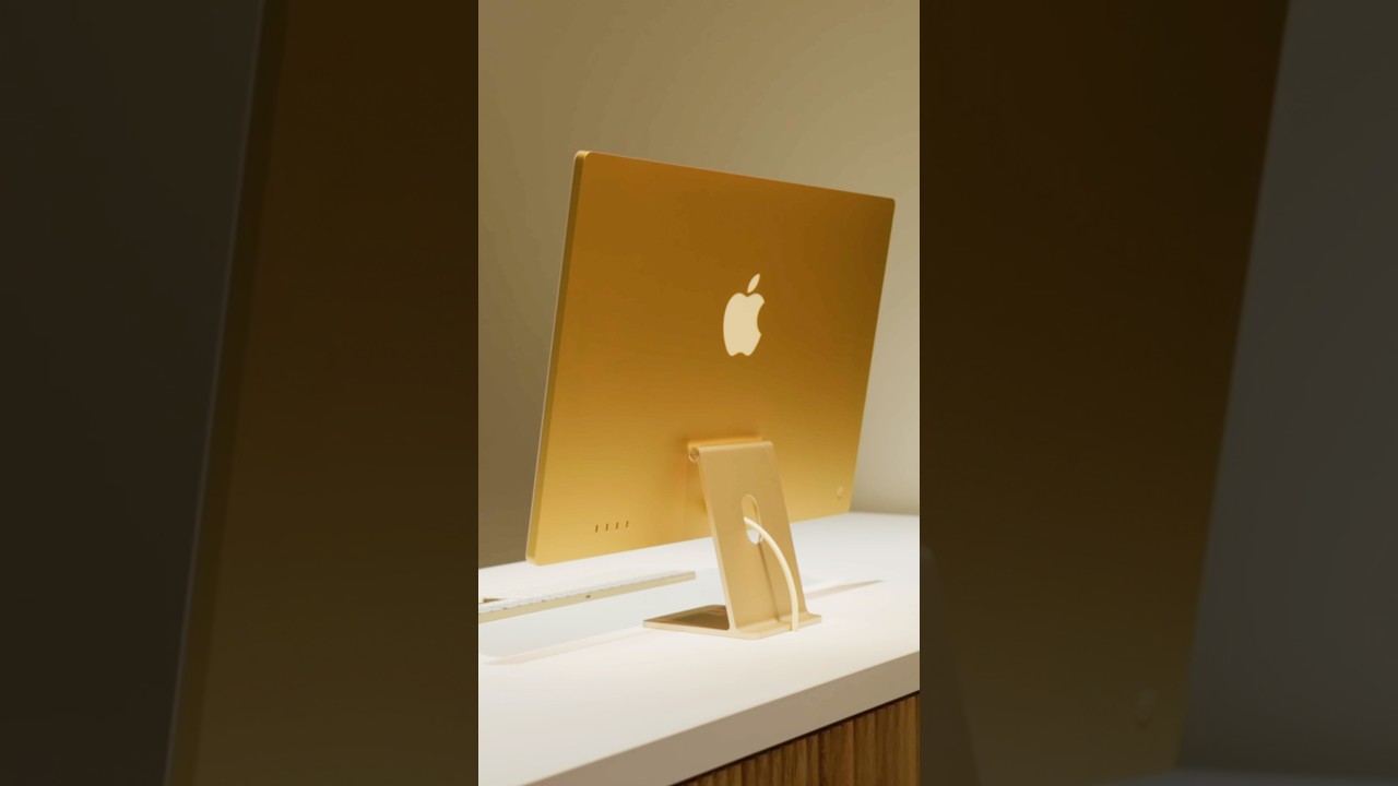 The iMac is cute, isn't it? #apple #imac #kawaii #desktop #yellow