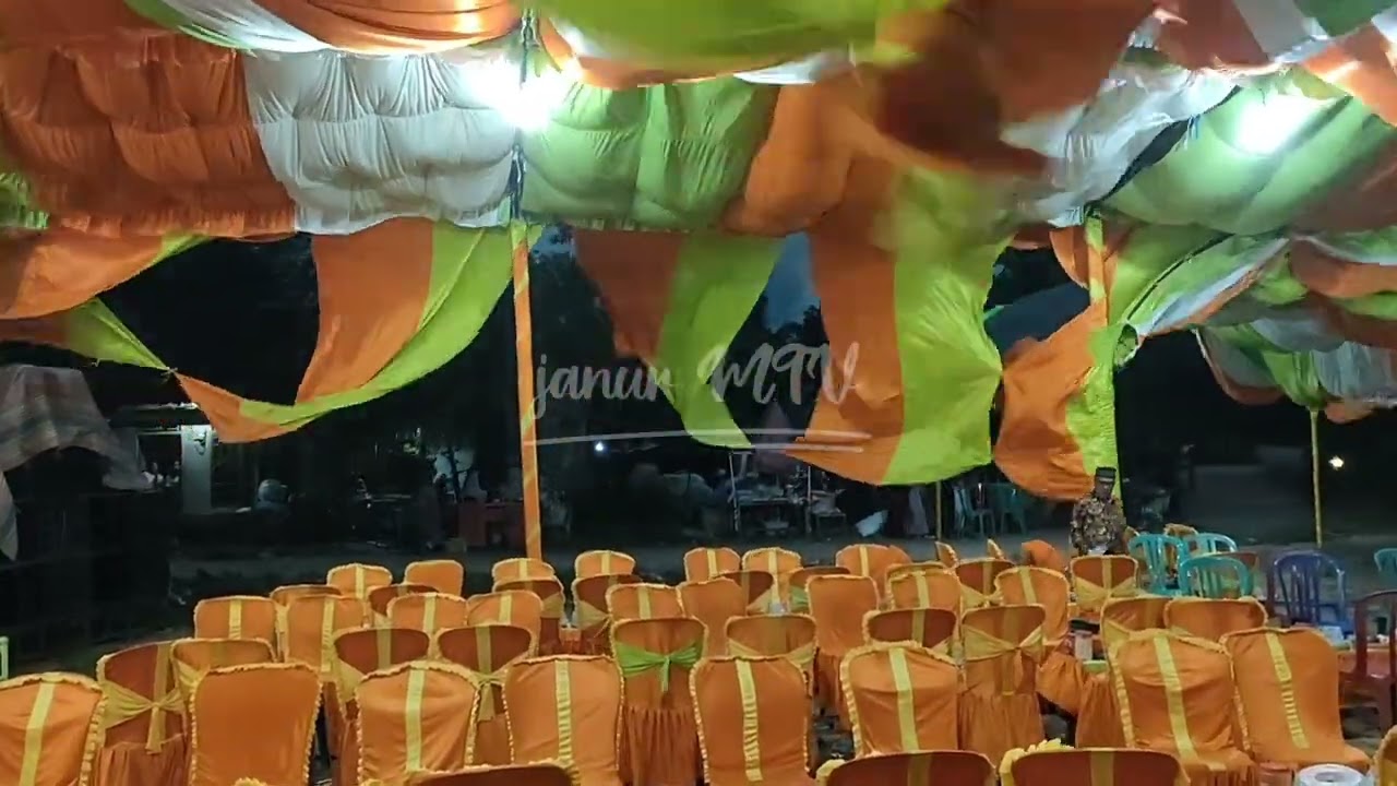 angin puting beliung di acara pernikahan @GARUDA WISNU SATRIA MUDA #anginkencang