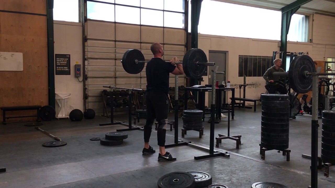 1 strict press + 2 front squats + 3 push presses + 4 front squats + 5