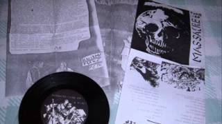 Massacre- Yhden Illan Elämä 1984 (Dark Fin HC)