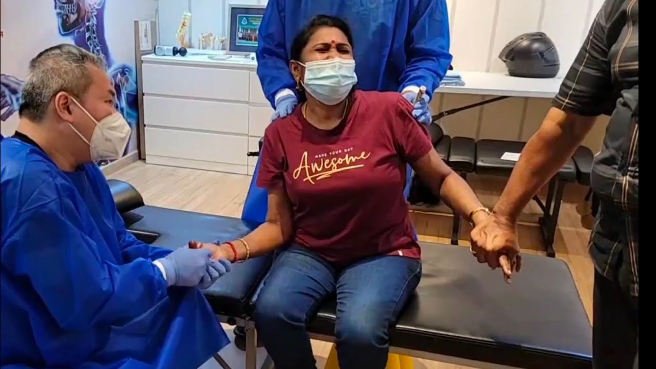 Chris Leong | Full Body Adjustment | Trigger finger and Tennis Elbow