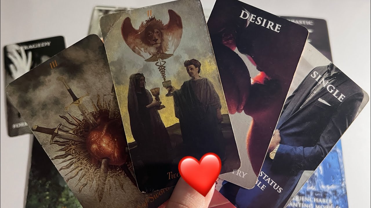Crush current situation & feelings for you🥰 Hindi tarot card reading ...