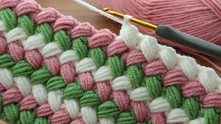 Amazing 💯👌Very easy crochet 3-color filled two-way baby blanket model explanation #crochet screenshot 2