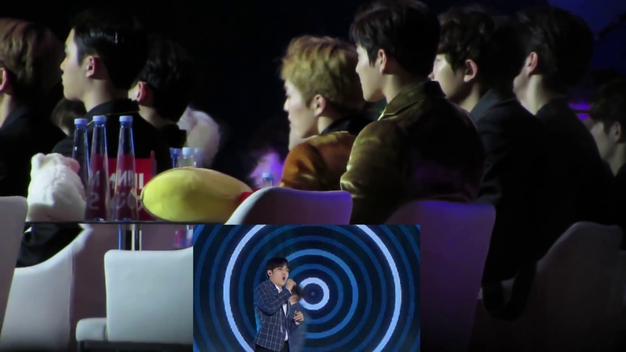 170114 EXO reaction to SEVENTEEN Adore U(Vocal Unit) + Mansae(Hip Hop Unit) + Pretty U @ GDA 2017