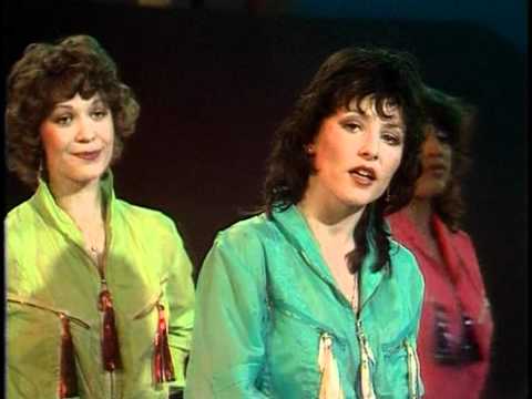 Dolly Dots We Believe In Love 1980 Sound Remastered Hq Youtube Dolly Dots We Believe In Love 1980 Sound Remastered Hq Youtube