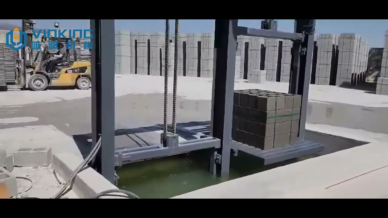 VINKING water curing machine for concrete block