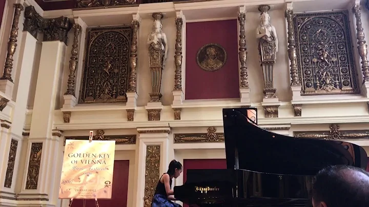 Julia Lin: Chopin Etude Op. 10 no. 3 in E major, T...