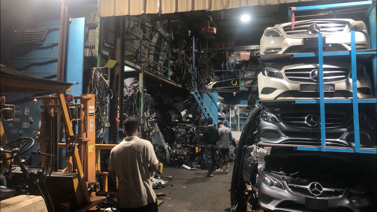 How you find Mercedes parts in UAE 🇦🇪 Sharjah industrial area All