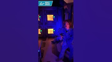 Facehugger attack #Alien #AlienEarth #SDCC