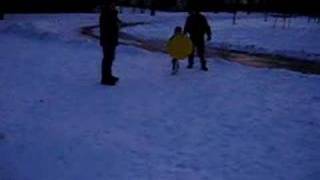 FL girl Sledding in Chicago 20070217