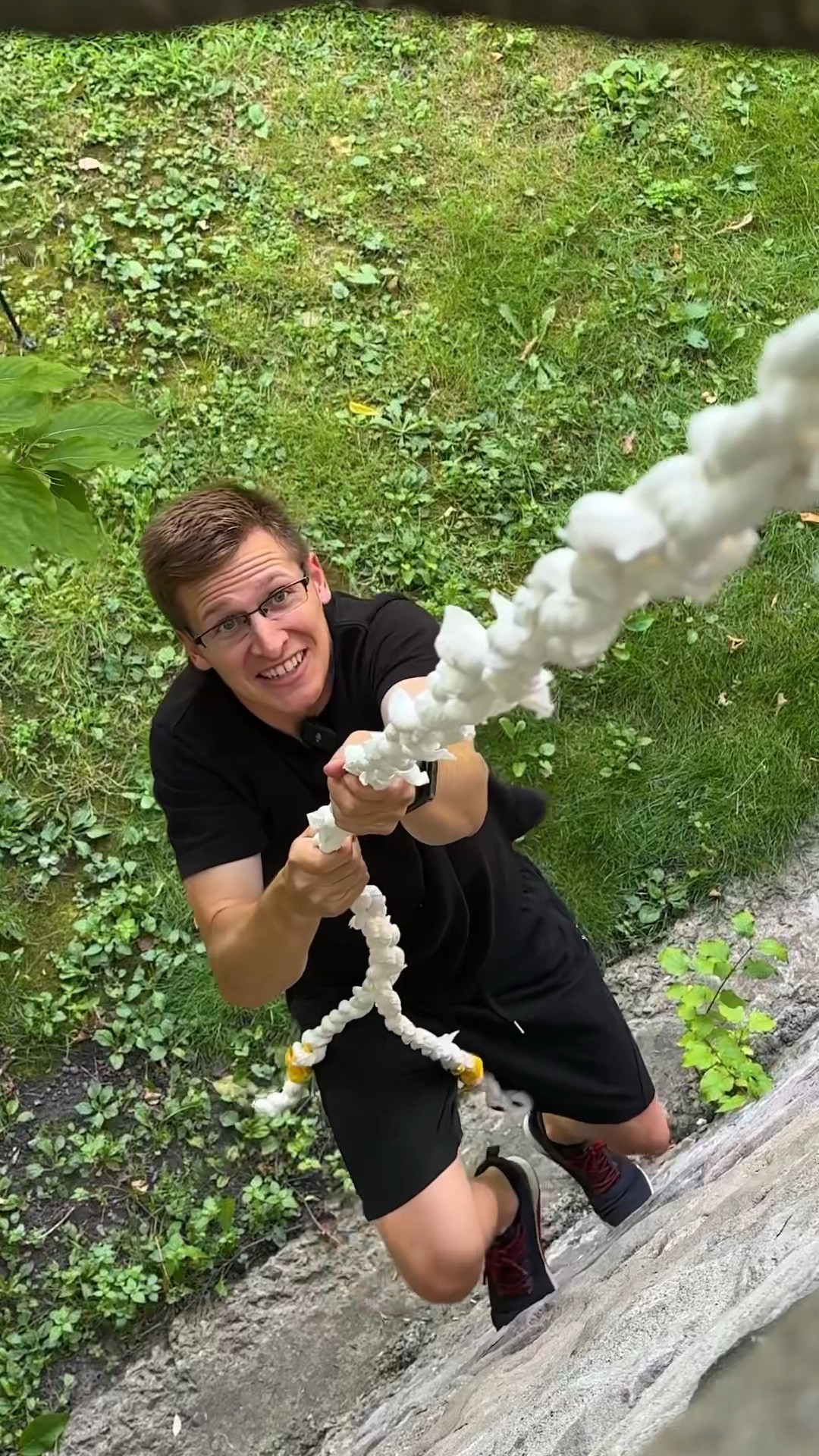 Paper Towel VS Wall Climb ?