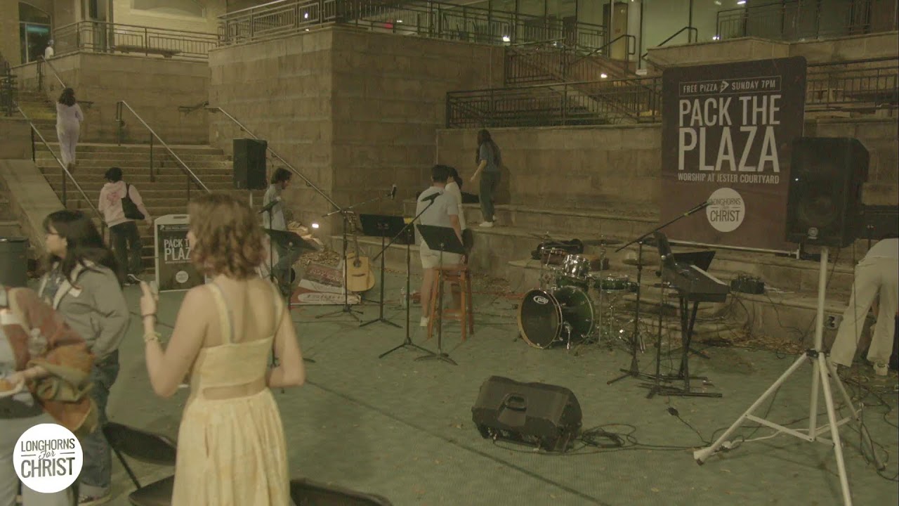 Longhorns for Christ: Pack the Plaza