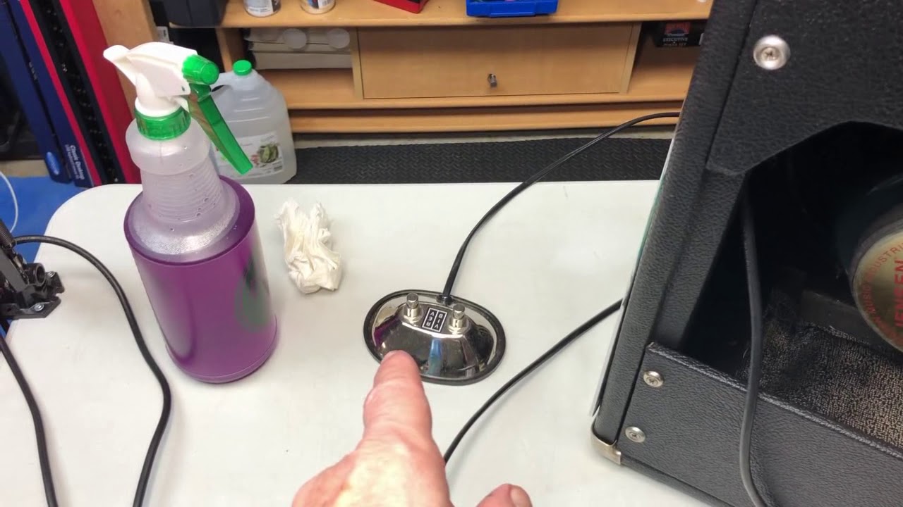 Amp Repair-Twin Reverb Vintage 70's Tic-Tic Issue Video-1