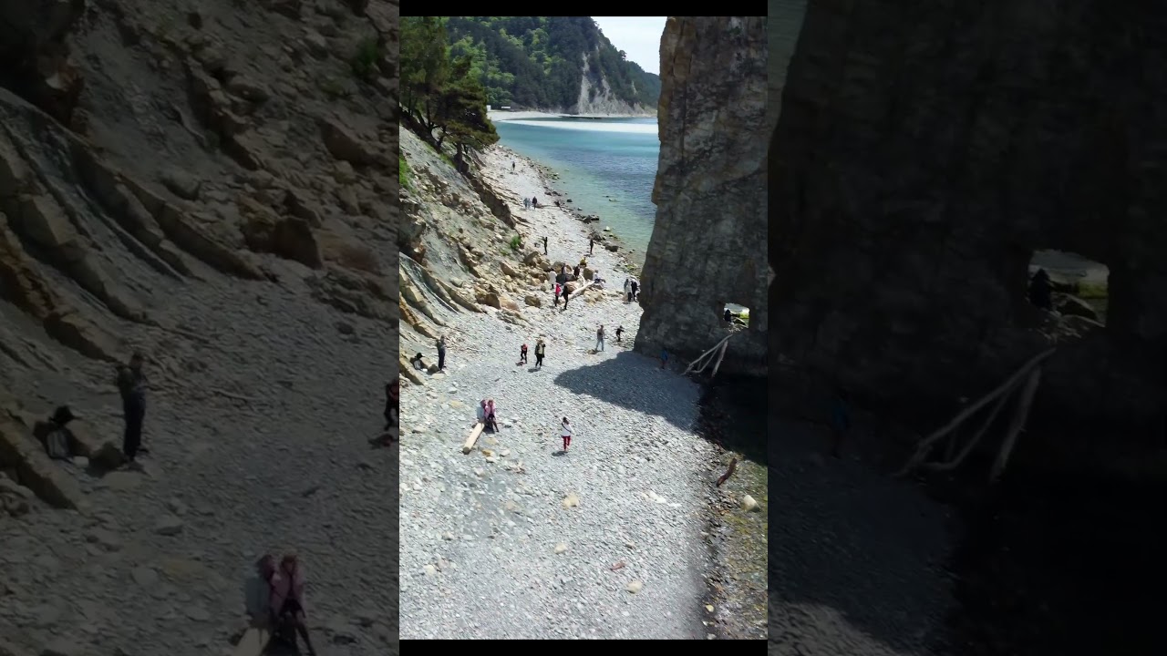 Скала Парус в Геленджике, Россия. Sail Rock in Gelendzhik, Russia.