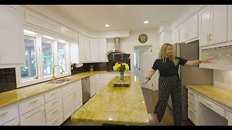 5406 Century Oaks Drive Greensboro NC 27455 // Mod...