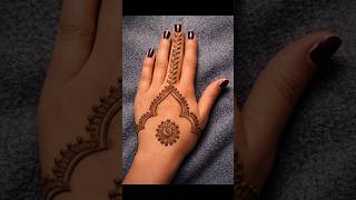 aesthetic mehndi #shorts #mehndi #ytshorts #trending #backhandmehndi #newmahendi #viral