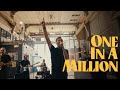 Miniature de la vidéo de la chanson One In A Million