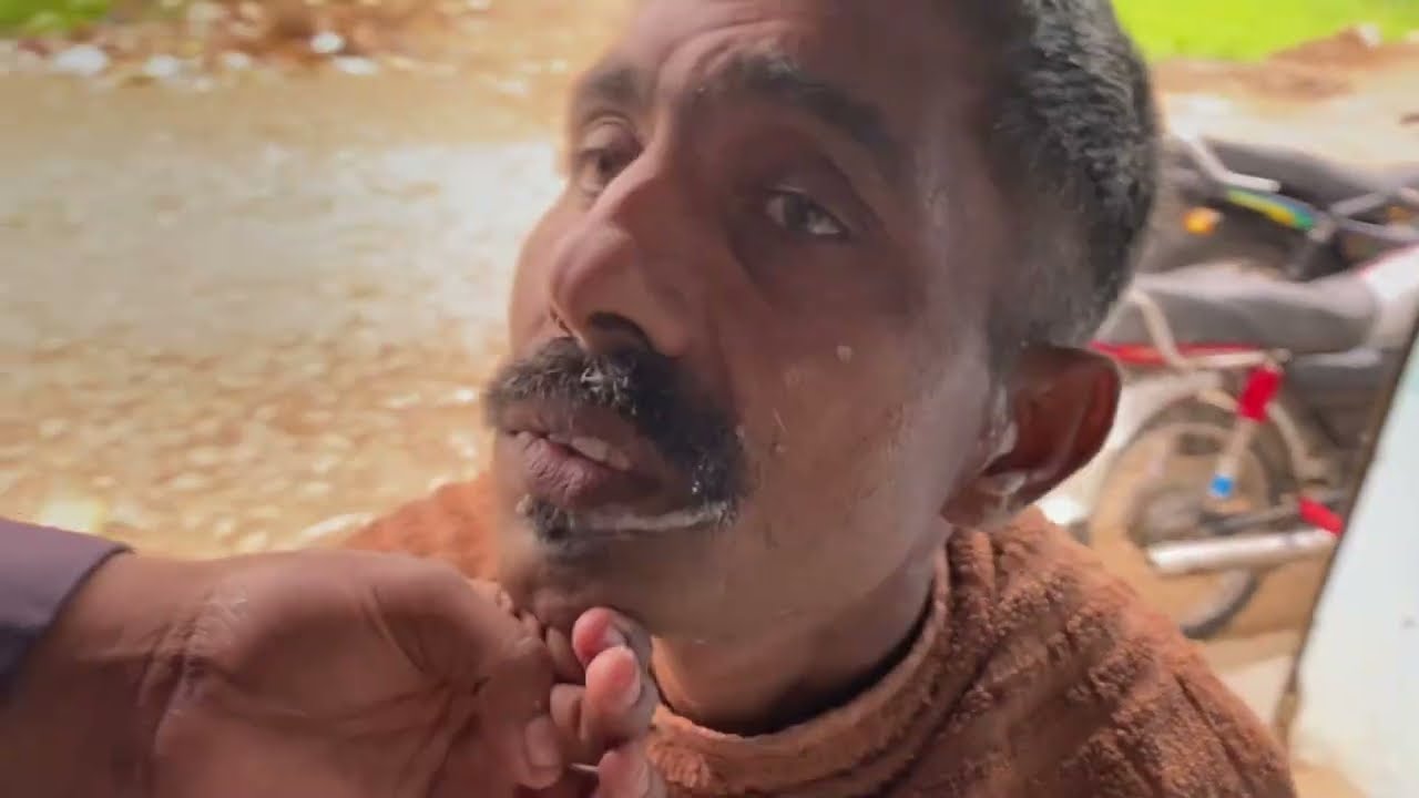 ASMR Haircut of a DEAF Man l ROADSIDE BARBER ✂️