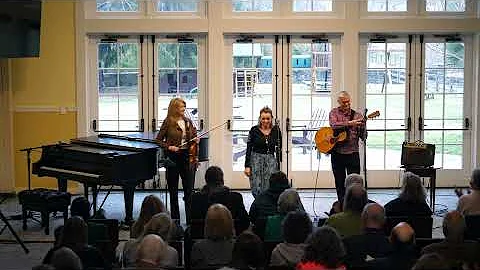 Music in the Valley presents the Karan Casey Trio