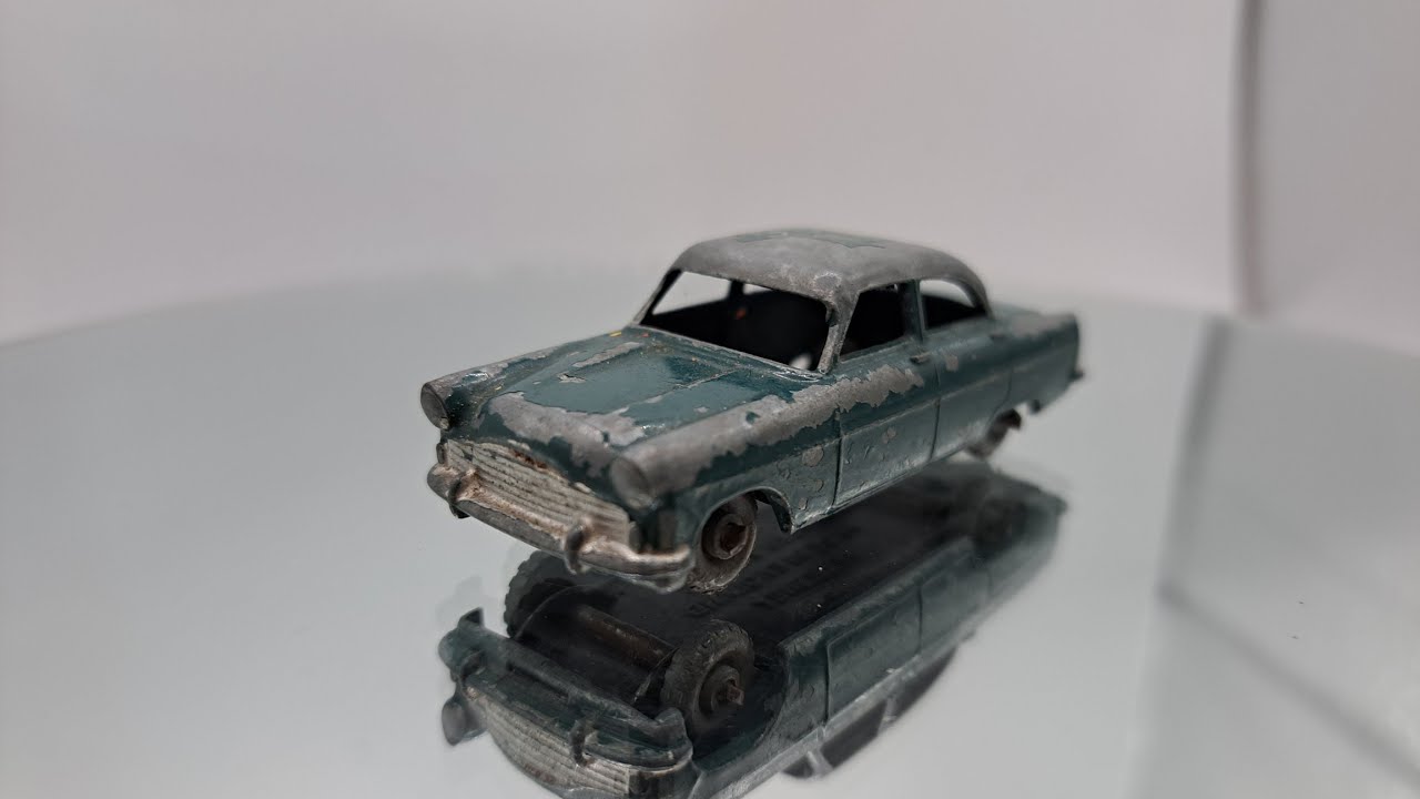 Diecast Restoration Matchbox Ford Zodiac No/33 1957/58
