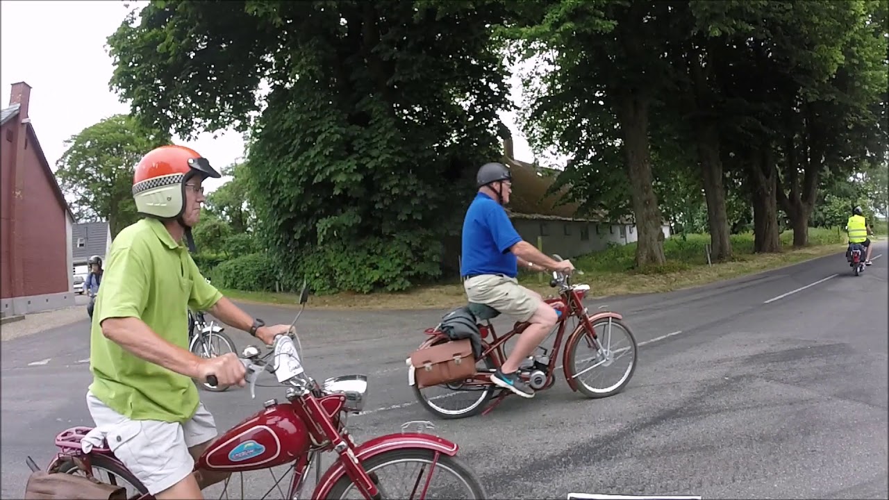 Fyns veteran knallert klub. Egeskov løbet 2018.