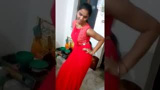 Hot Bhojpuri Dance By Aarti Sinha