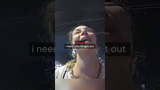 Aggressive Karen gets humbled by Cops