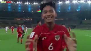 KALAH TRENDING DI NEGARANYA ● Pengamat ini Ungkap Kekagumannya pada Indonesia daripada Malaysia !!