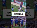 Bahia marca, mas gol é anulado e começa confusão