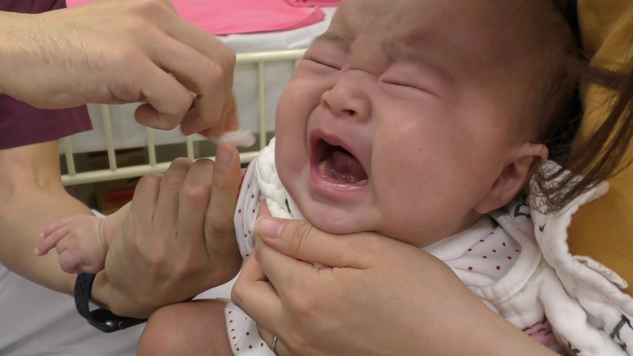 3 месяца ребенок бросает вызов вакцинации!