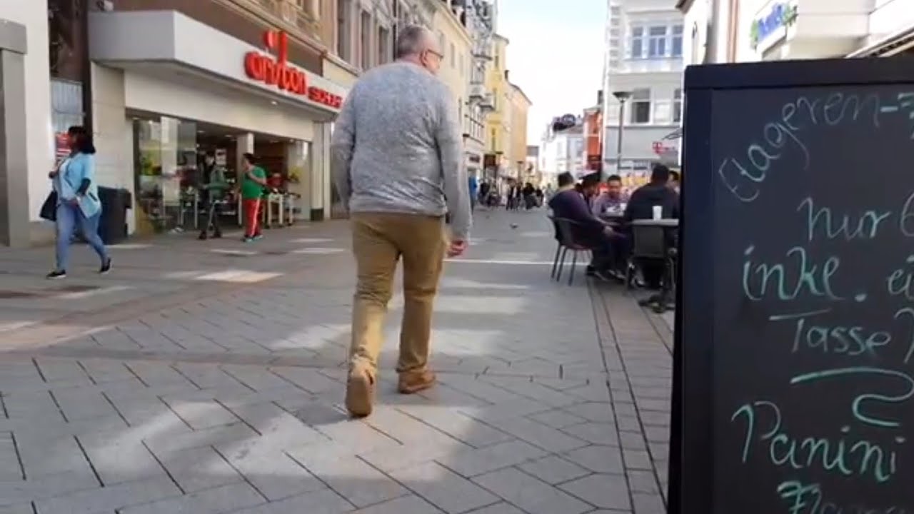 Iserlohn Wermingser Straße die Einkaufsstraße in der Waldstadt