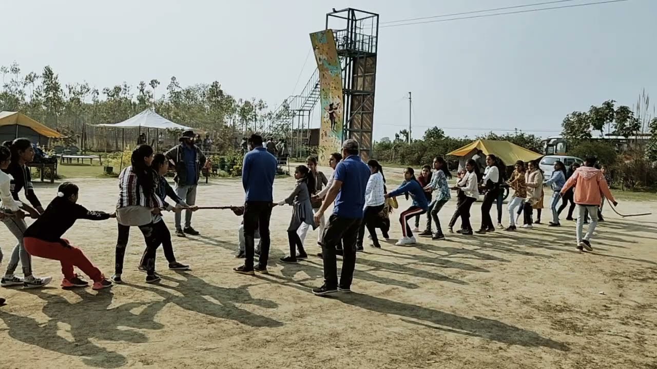 Fun & masti at Flying Elephant Adventure Park, Bithoor l Tug of war l  Risktakers fight for the win
