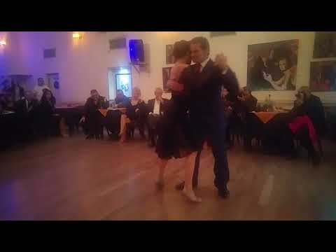 Milonga de los campeones 2018 exibición de los campeones - Juan Amaya & Valentina Garnier