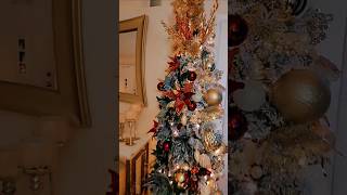 #homedecor #smallspacedecor #christmasdecor #livingroomdecor #sobeautifulsoelegant 😍