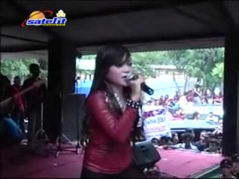 Ina Samantha - Kontroversi Hati LIVE TAMAN JURUG 19 JANUARI 2014