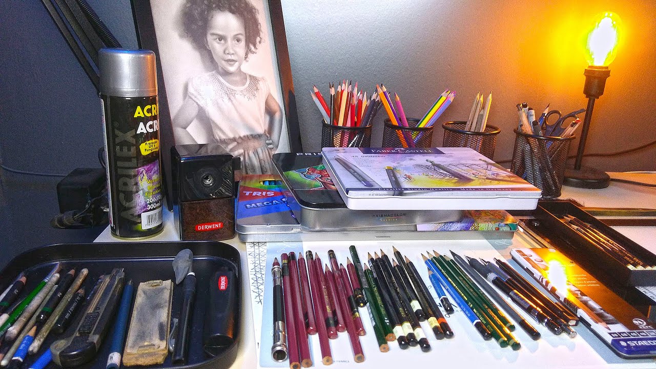 MOSTRANDO MEUS MATERIAIS DE DESENHO