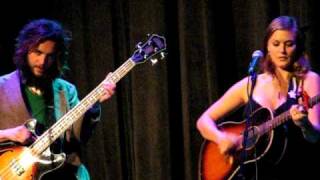 Watch Everybodyfields Everything Is Okay video