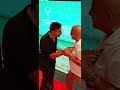 محمد لطفي ضرب احمد فهمي علي الريد كاربت في عصابة الماكس كلهم راحوا القسم اتفرجوا بسرعه احمد فهمى 