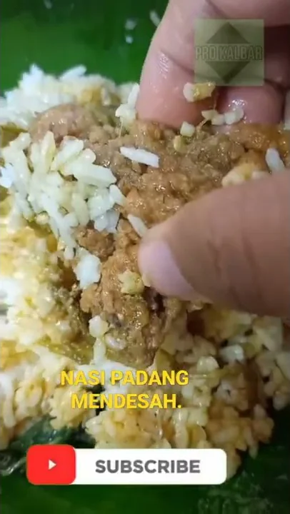 Nasi Padang Mendesah Nikmat.  hahaha