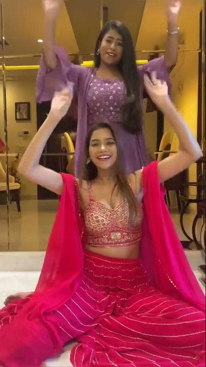 Bridesmaids Dance | Mehendi Hai Rachne Wali | Vanshika Mehta