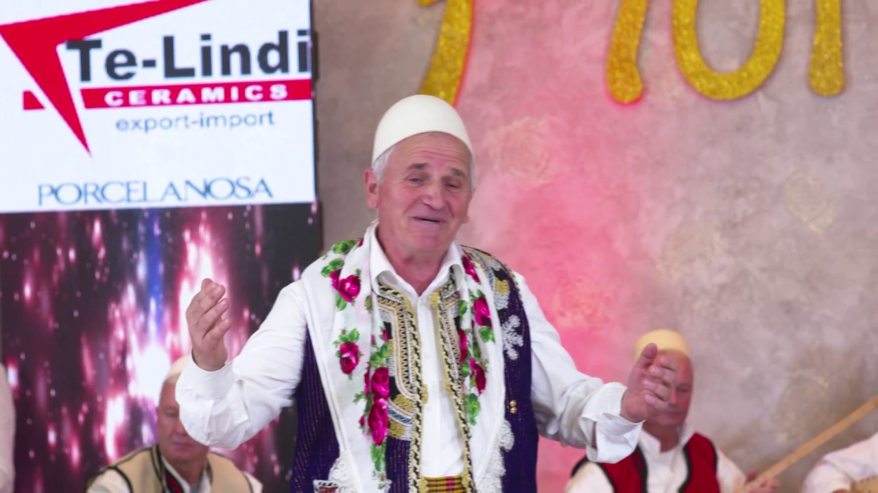 Hikmet Arifi - Mer gjergjefin mori cauco (Gëzuar 2020) Topestrada TV