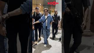 Shah Rukh Khan Sweetly Shakes Hands Of A Fan As He Arrives In The City